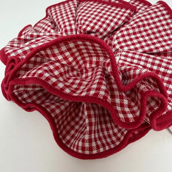 Sezane Gingham Hair Scrunchie in Checkered Red and White - Picture 3 of 6
